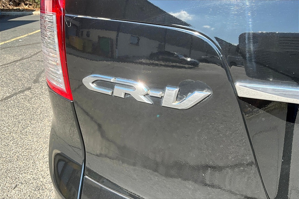2012 Honda CR-V LX photo 24