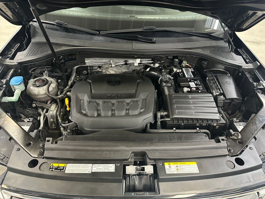 2022 Volkswagen Tiguan SEL Premium R-Line photo 34