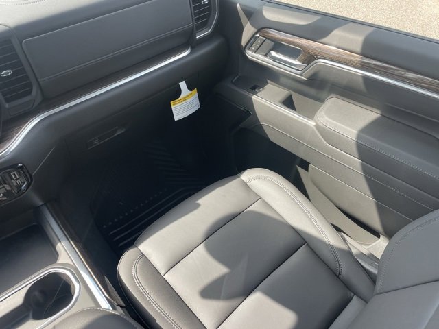 2026 Chevrolet Silverado 2500HD LT photo 14
