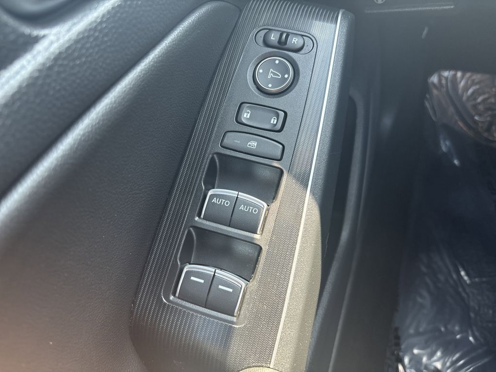 2022 Honda Civic Sport Touring photo 22