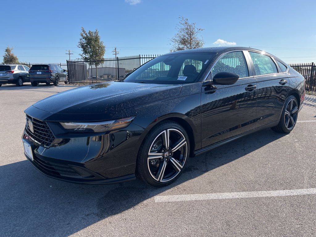 2025 Honda Accord Hybrid Sport's photo