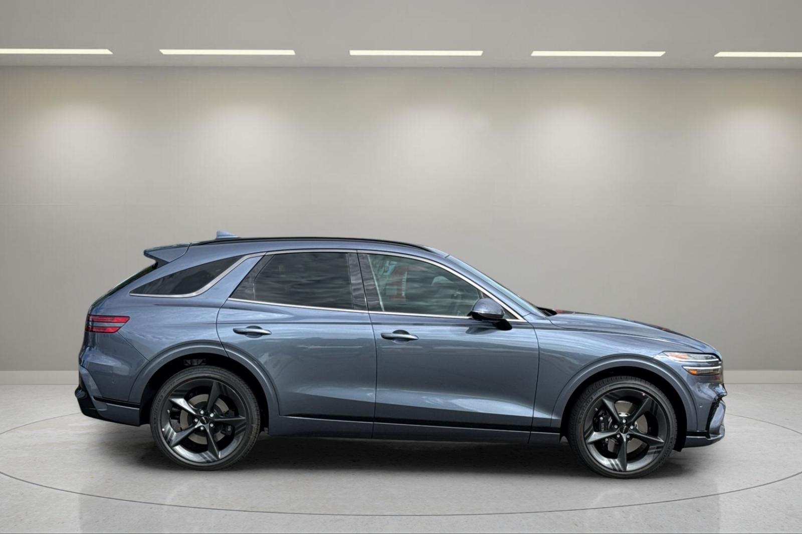 2026 Genesis GV70 3.5T Sport Prestige photo 2