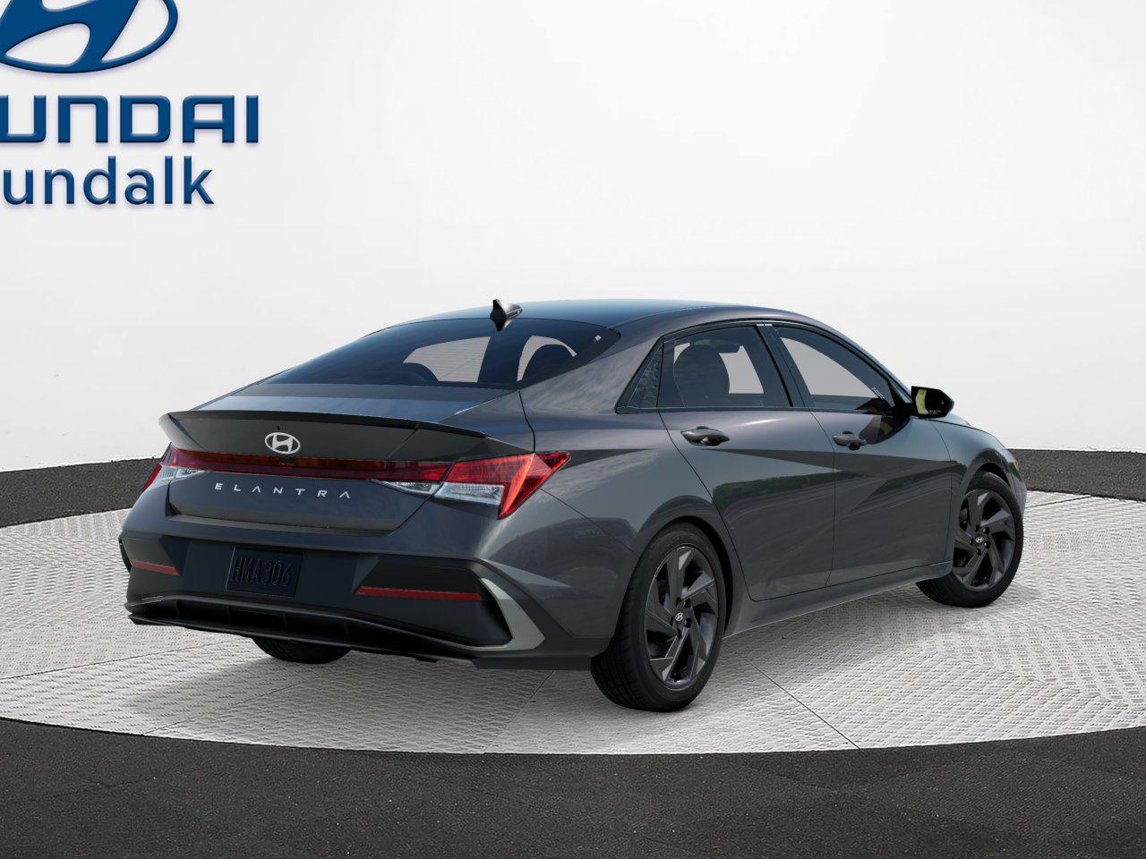 2026 Hyundai Elantra SEL Sport photo 3