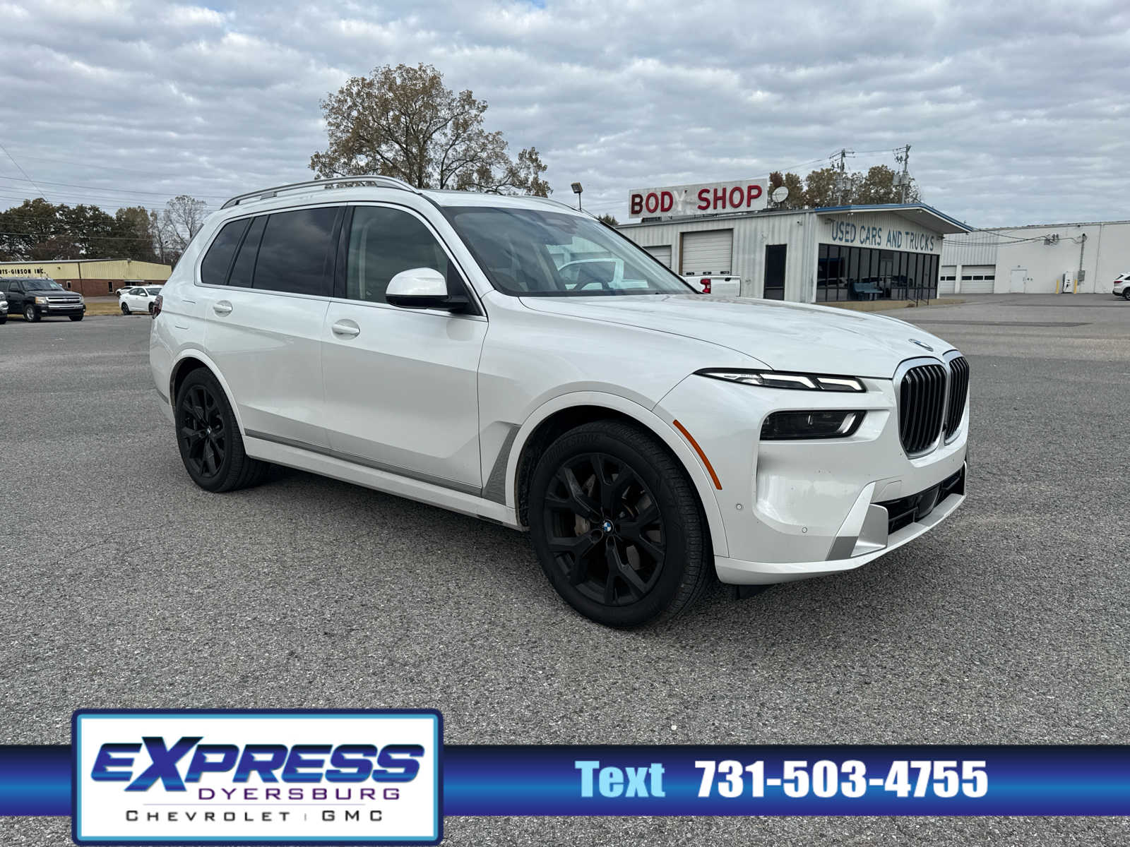 2024 BMW X7 40i's photo