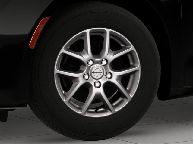 2026 Chrysler Voyager LX photo 11