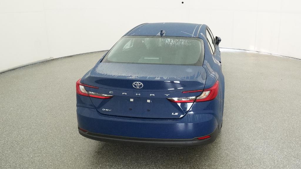 2026 Toyota Camry LE photo 18