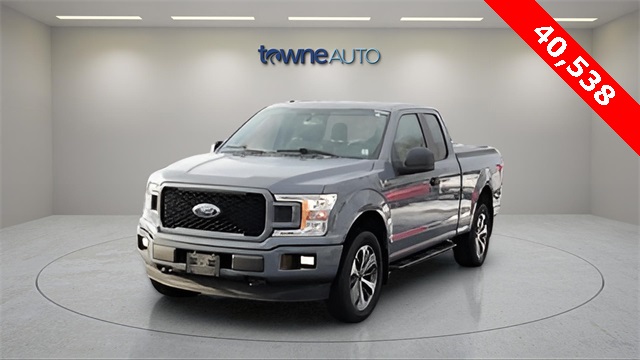 2019 Ford F-150 XL's photo