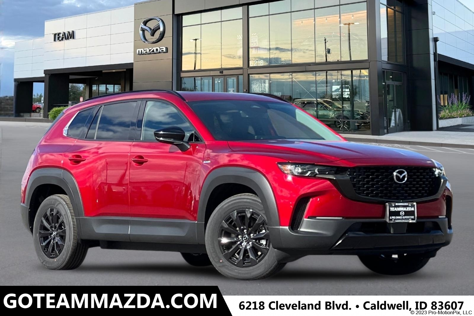 2025 Mazda CX-50 Premium's photo