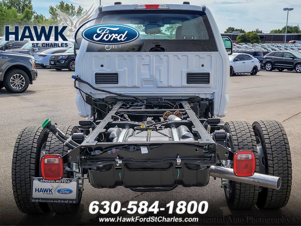 2026 FORD F-450 - Image 4
