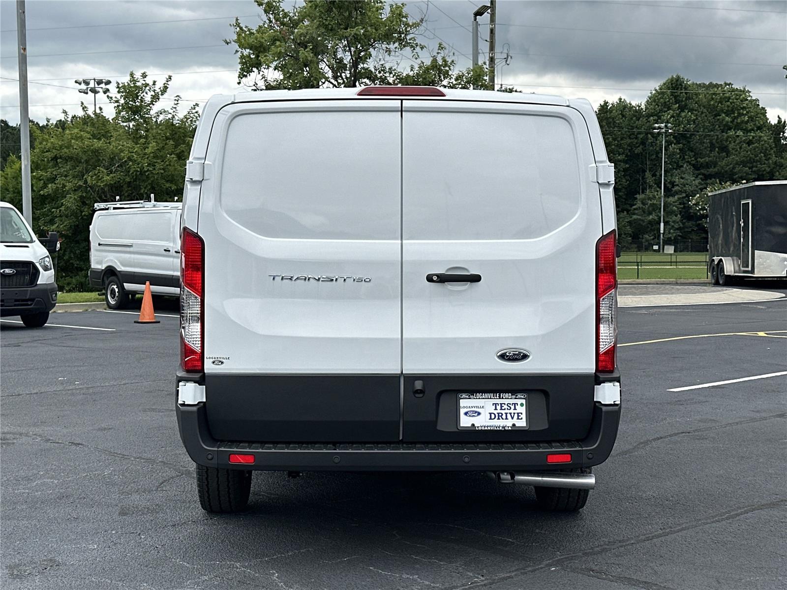 2025 Ford Transit Cargo Van photo 9