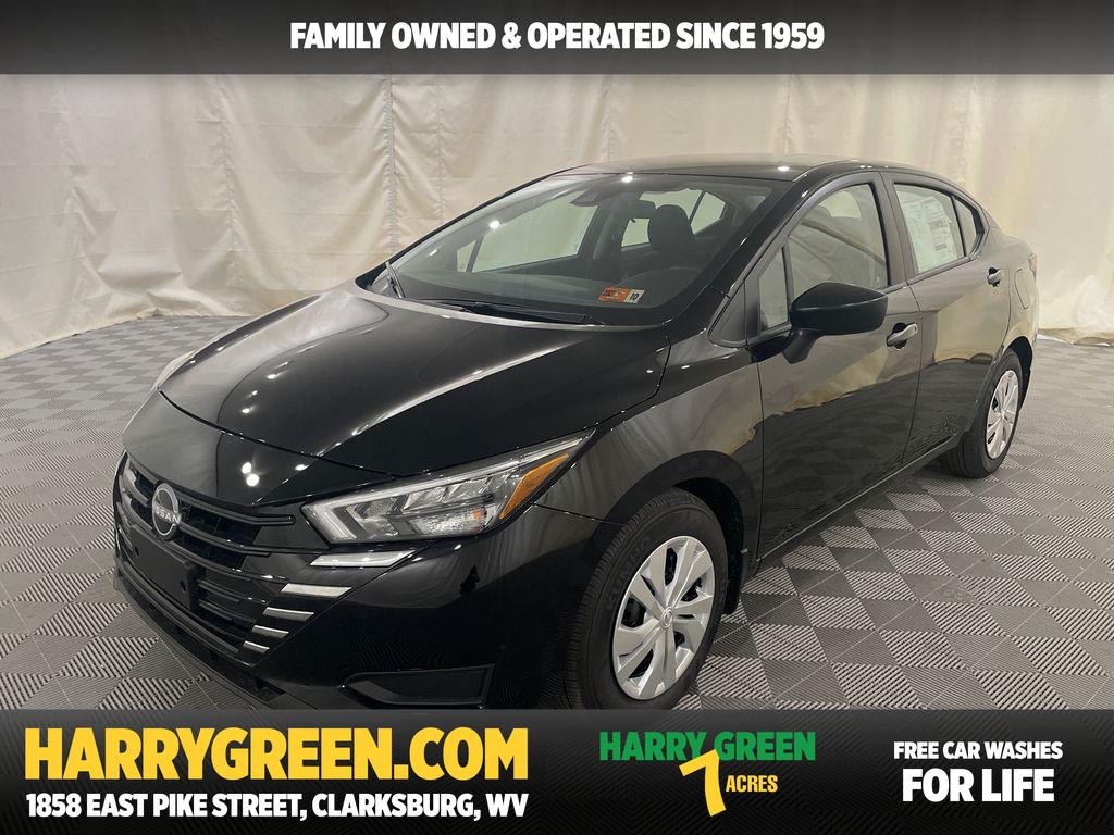 2025 Nissan Versa Sedan S's photo