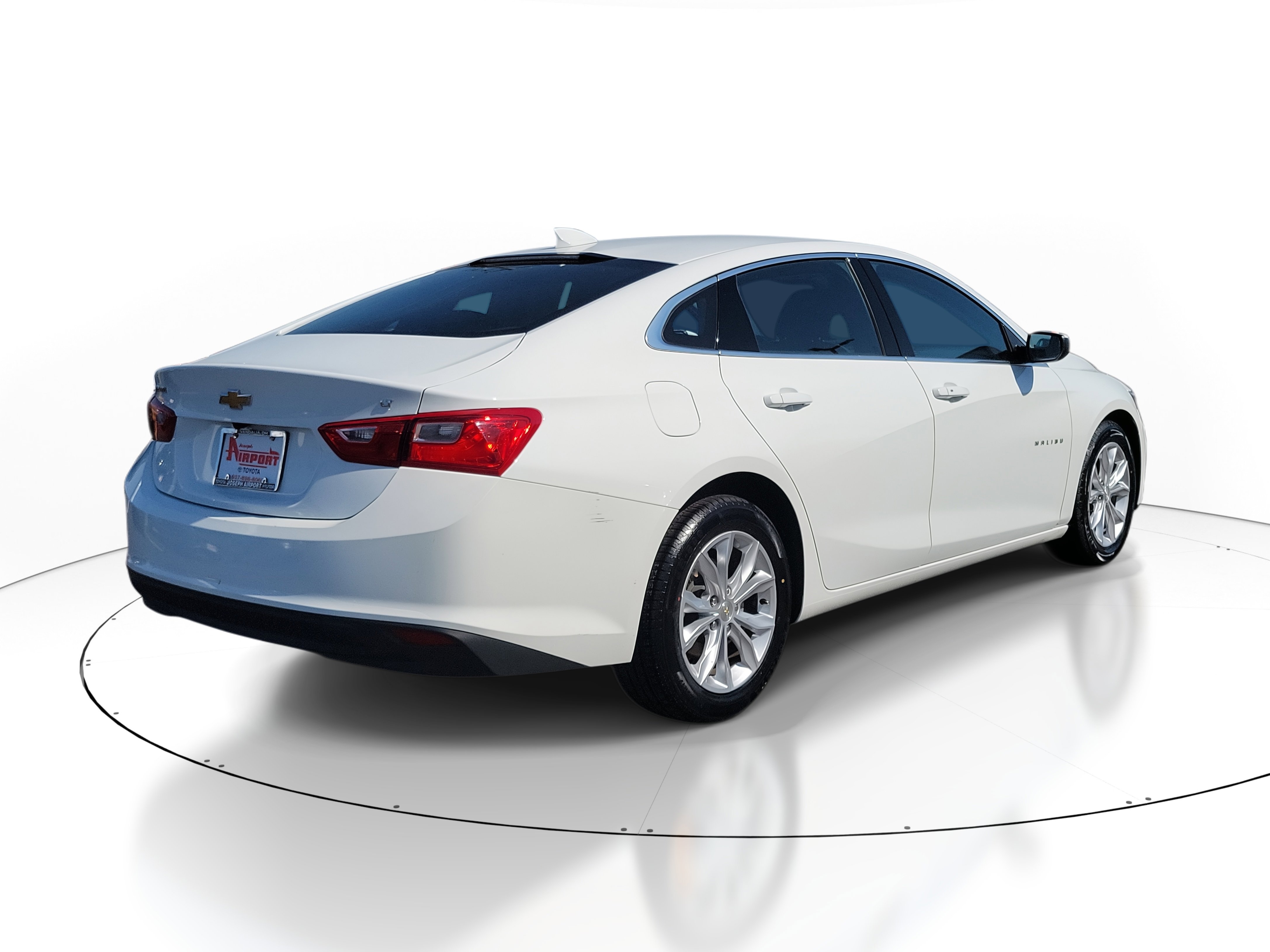 2023 Chevrolet Malibu 1LT photo 3