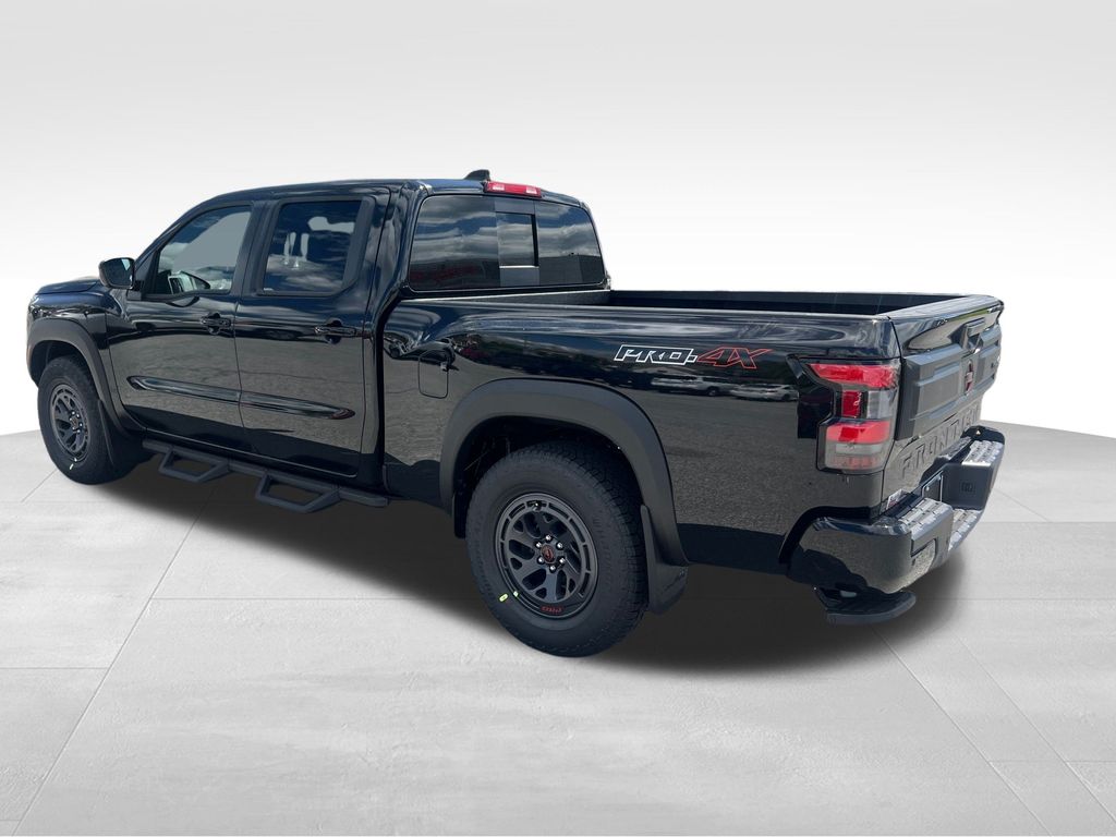 2025 Nissan Frontier PRO-4X photo 3
