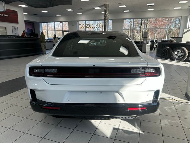 2025 Dodge Charger R/T photo 5