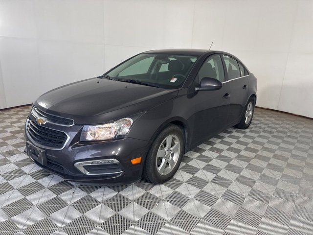 2015 Chevrolet Cruze LT photo 3