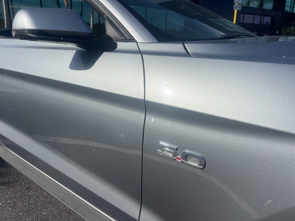 2022 Ford Mustang GT Premium photo 4