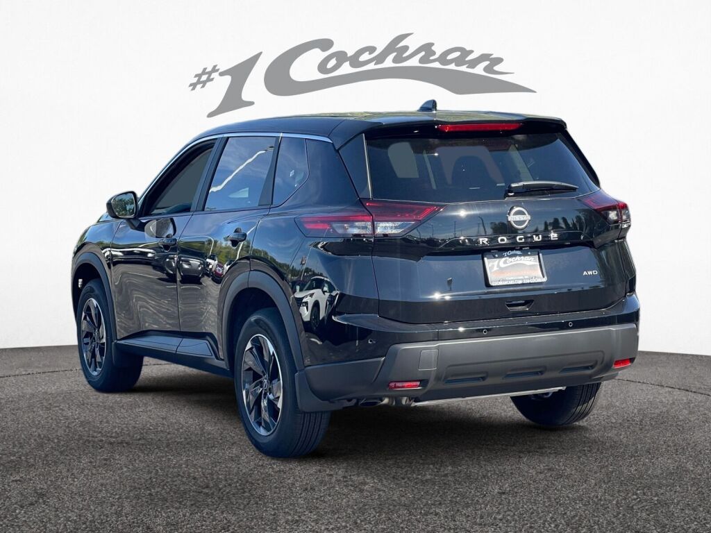 2026 Nissan Rogue SV photo 4