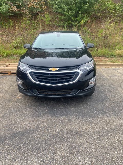 2018 Chevrolet Equinox LS photo 2