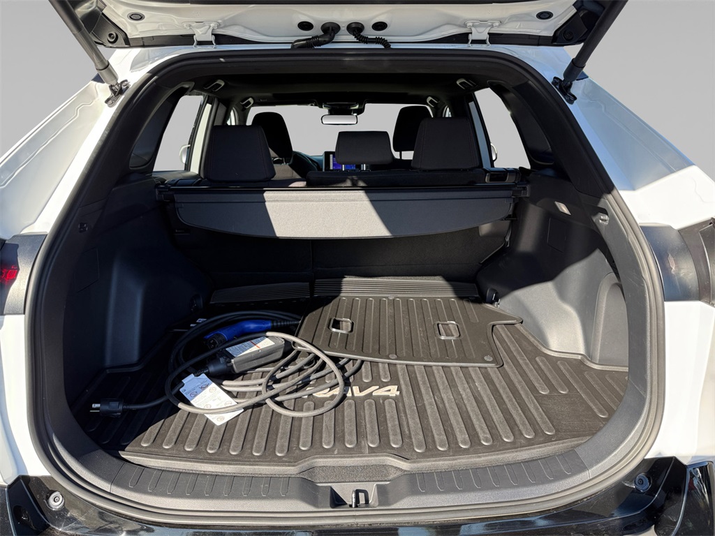 2024 Toyota RAV4 Prime SE photo 15