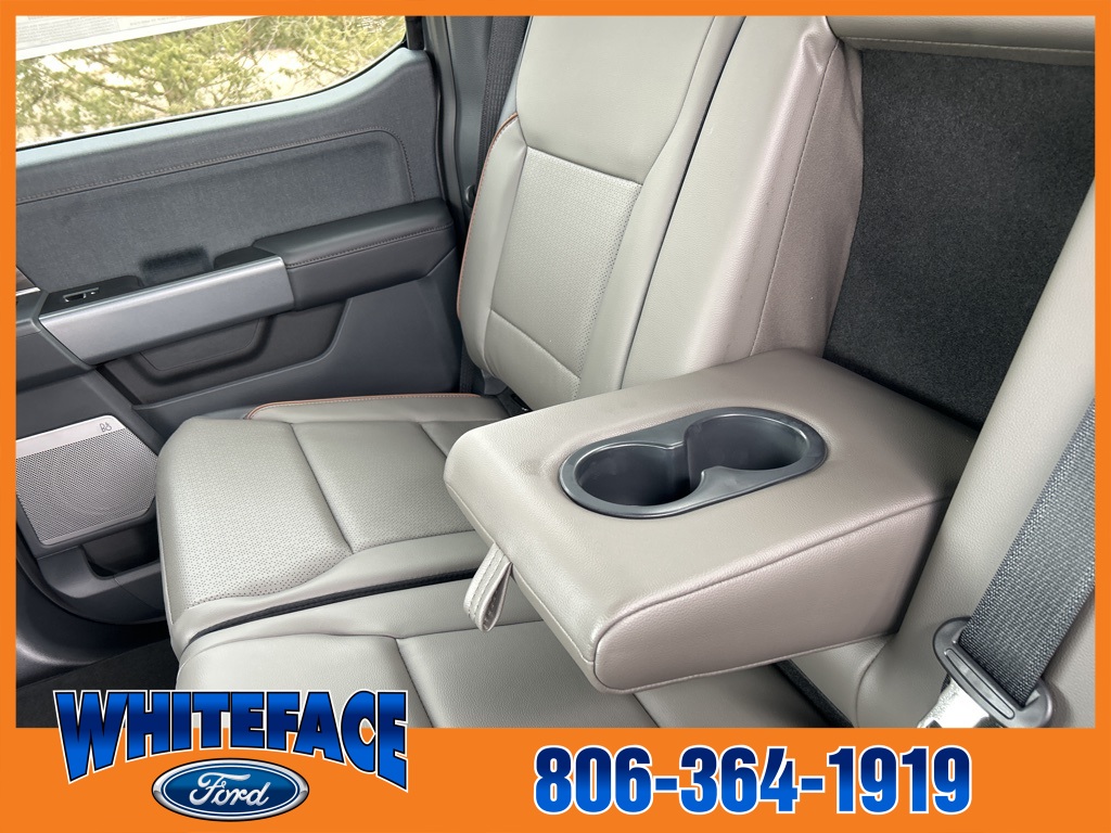 2025 Ford F-150 Lariat photo 32