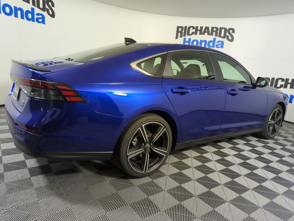 2025 Honda Accord Hybrid Sport photo 5