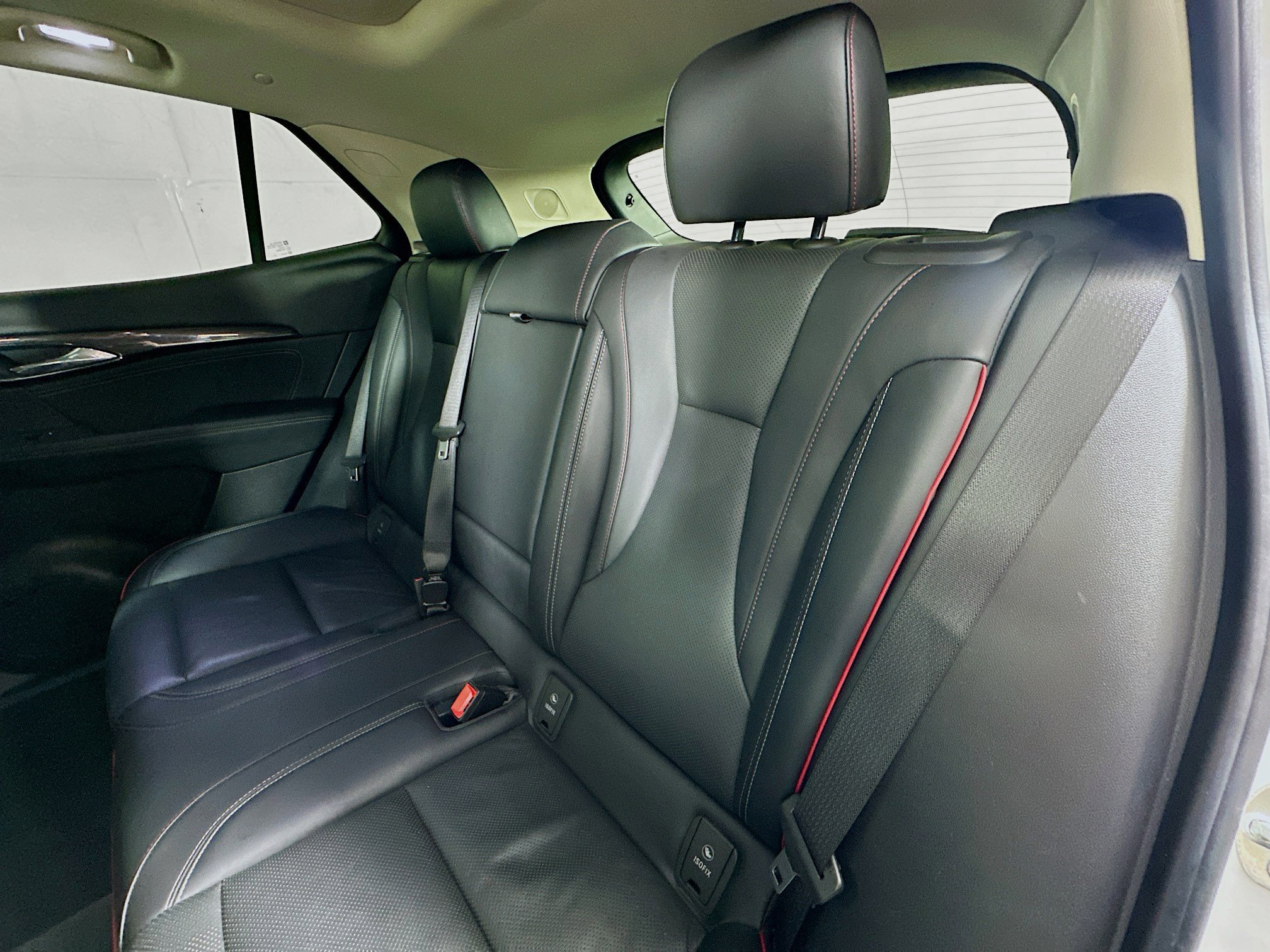 2023 Buick Envision Essence photo 23