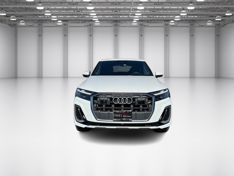 2025 Audi Q7 55 Premium Plus photo 4