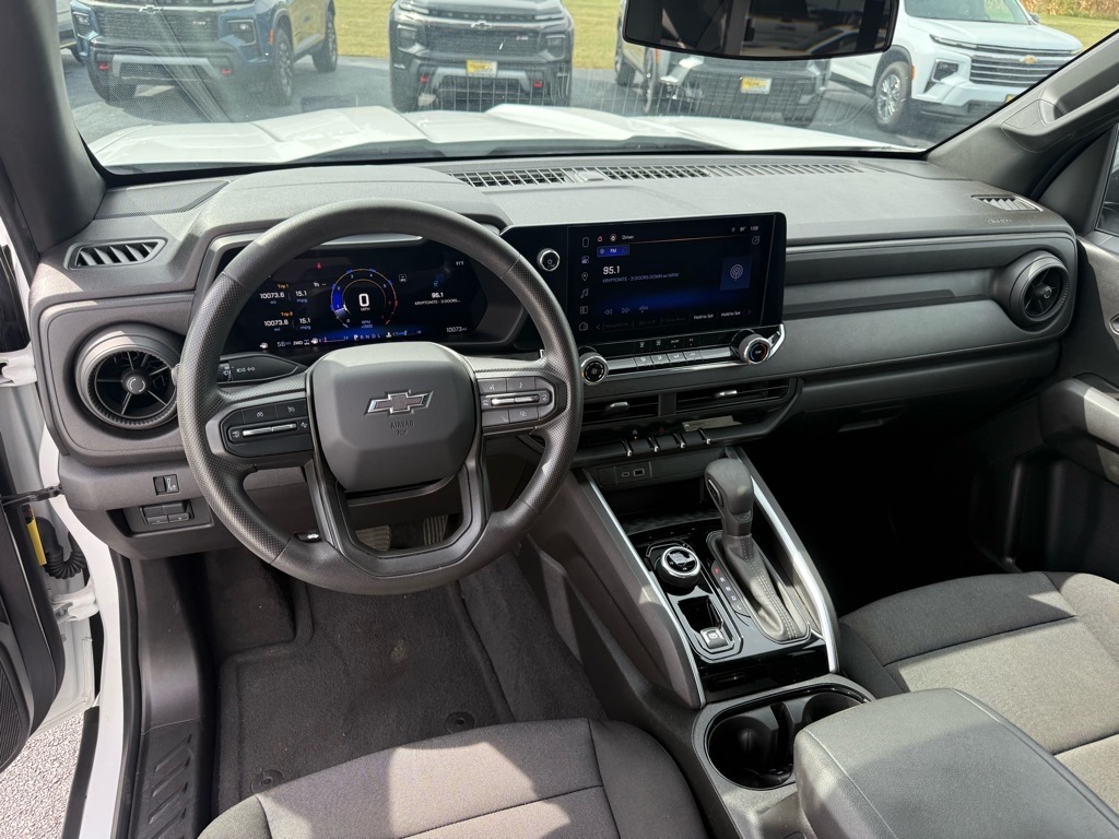 2024 Chevrolet Colorado Trail Boss photo 13