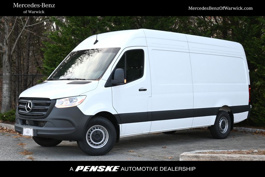 2025 Mercedes-Benz Sprinter Cargo Van Base's photo