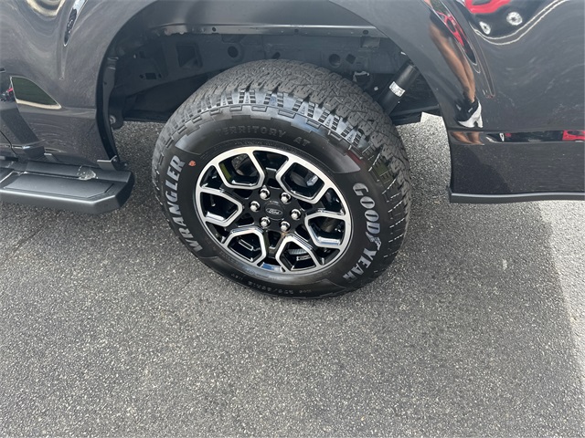 2023 Ford F-150 XLT photo 11