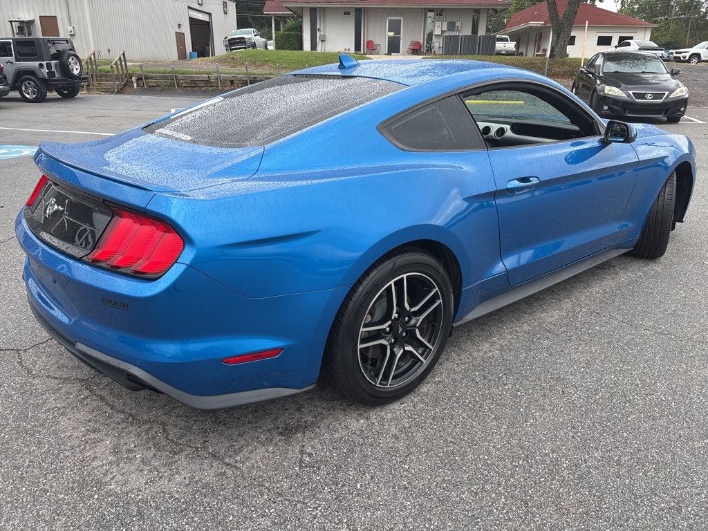 2020 Ford Mustang EcoBoost photo 5