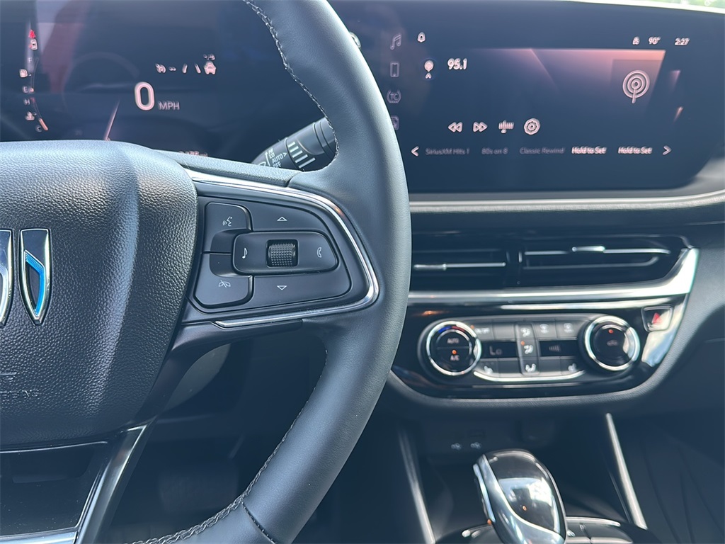2024 Buick Envista ST photo 6