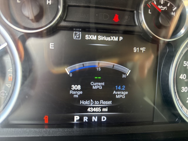 2023 Ram 1500 Classic SLT photo 8