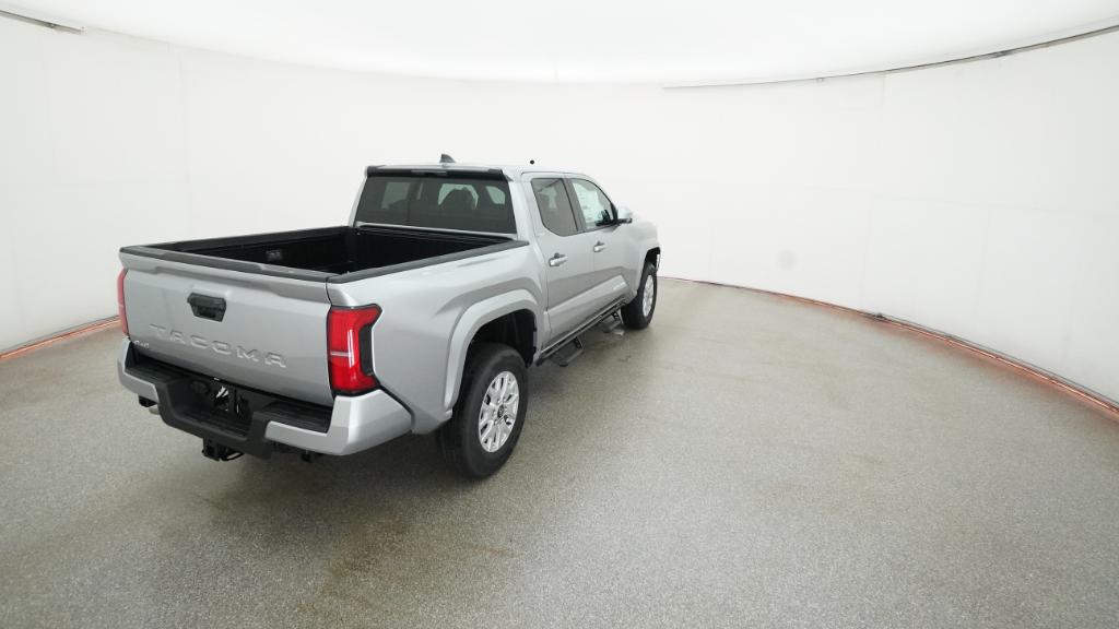 2025 Toyota Tacoma SR5 4x4 Double Cab photo 19
