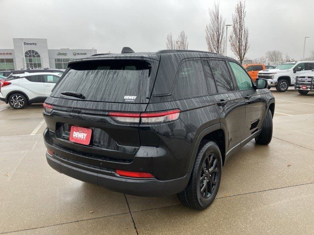 2024 Jeep Grand Cherokee Altitude X photo 4