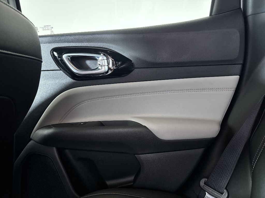 2025 Jeep Compass Limited photo 37