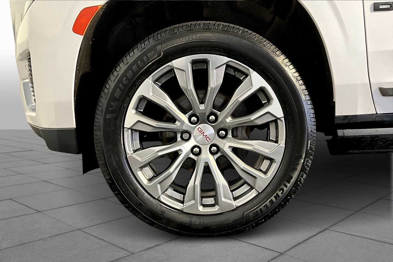 2022 Gmc Yukon XL Denali photo 9