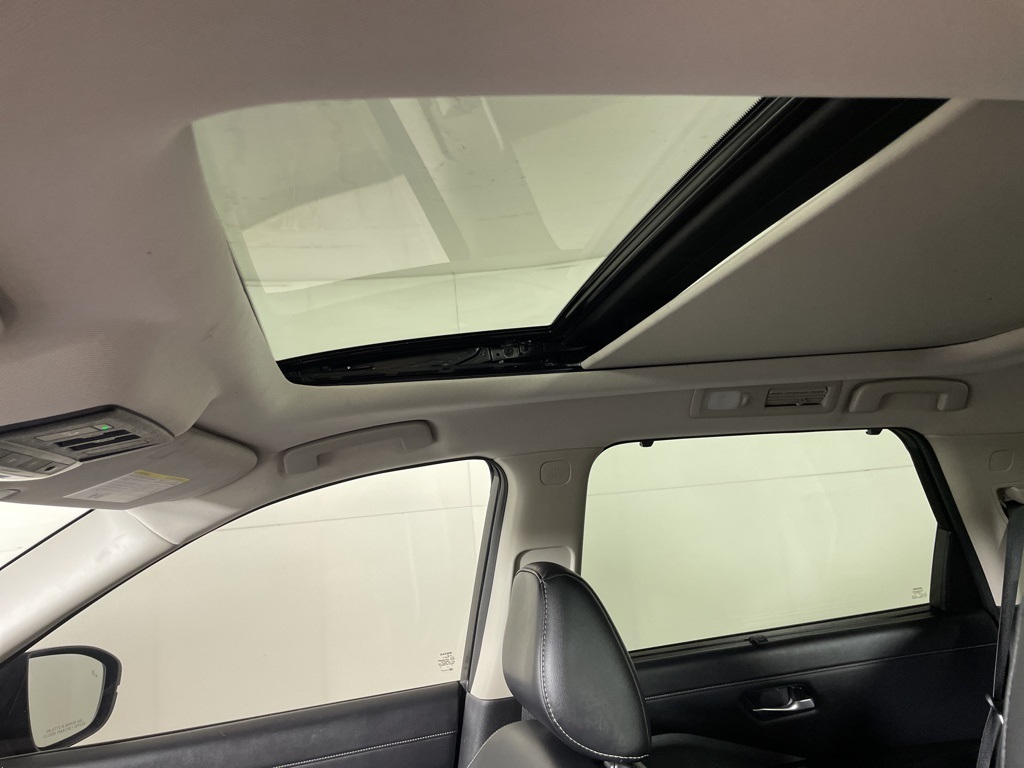 2022 Nissan Pathfinder SL photo 26