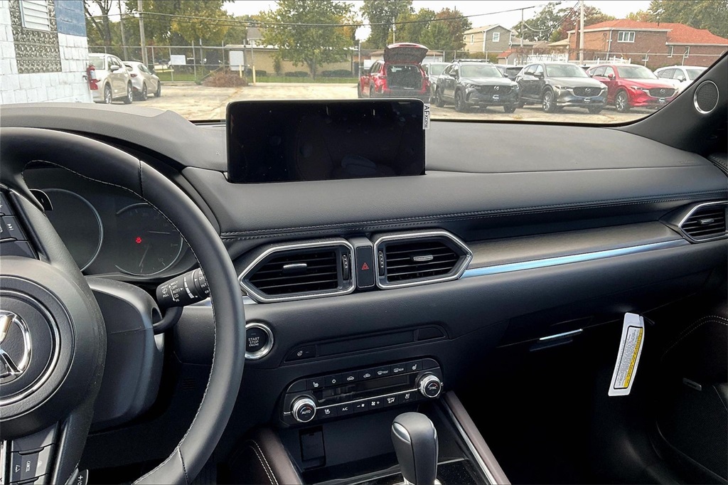 2025 MAZDA CX-5 - Image 5