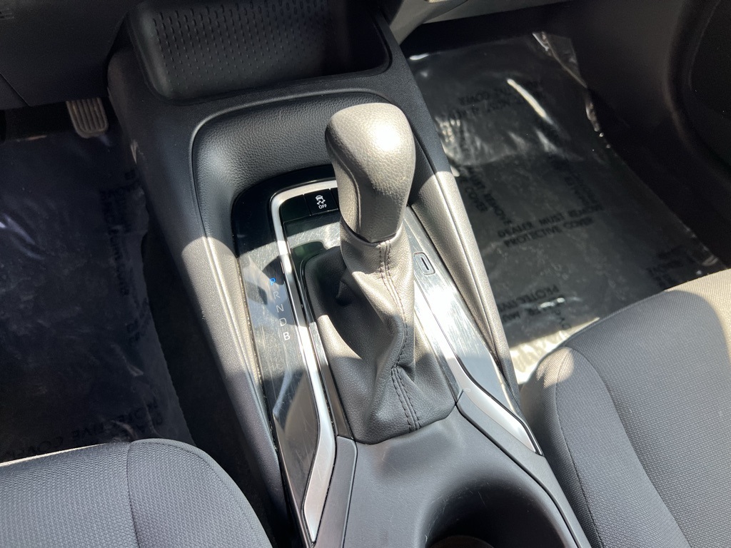 2024 Toyota Corolla LE photo 17