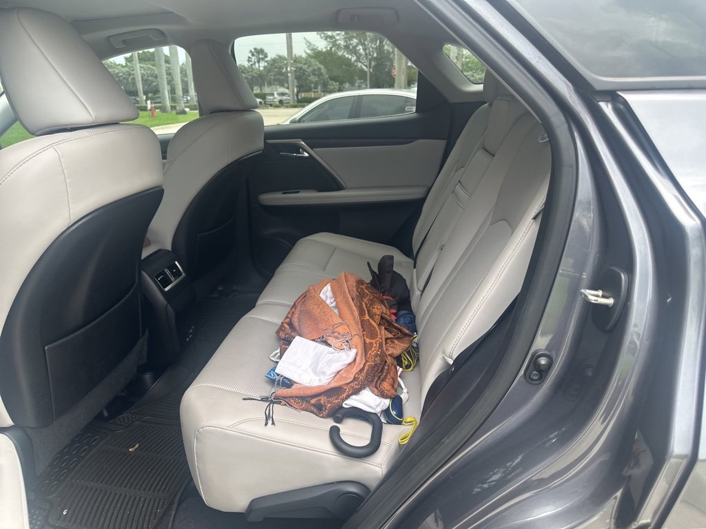 2022 Lexus RX 350 photo 3