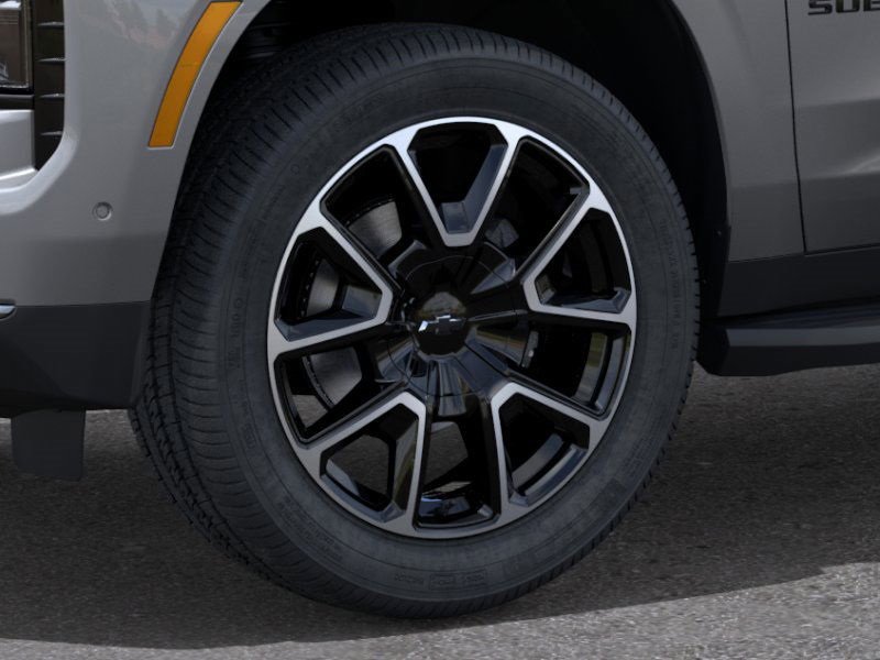 2025 Chevrolet Suburban RST photo 6