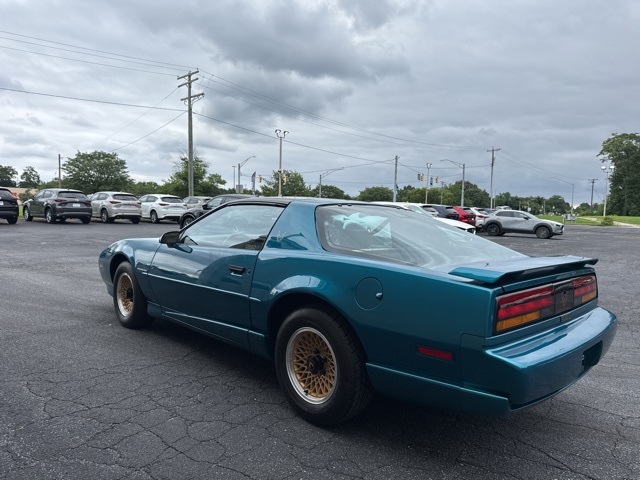 1992 Pontiac Firebird Formula photo 6