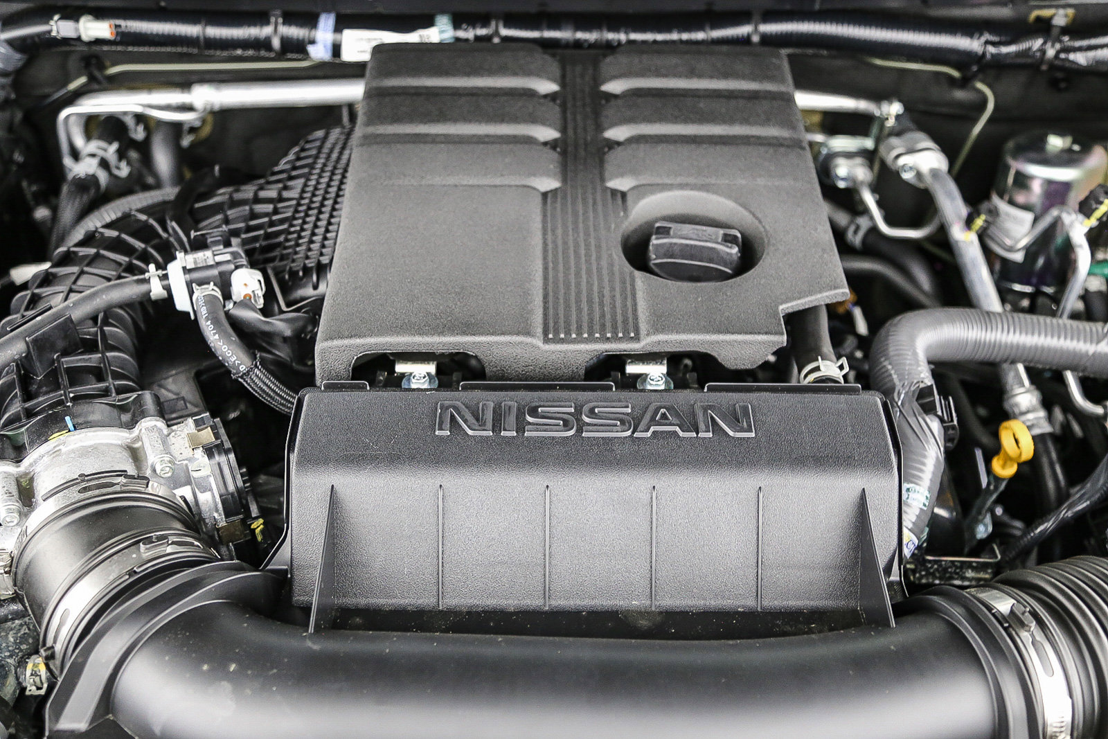 2025 Nissan Frontier SV photo 13