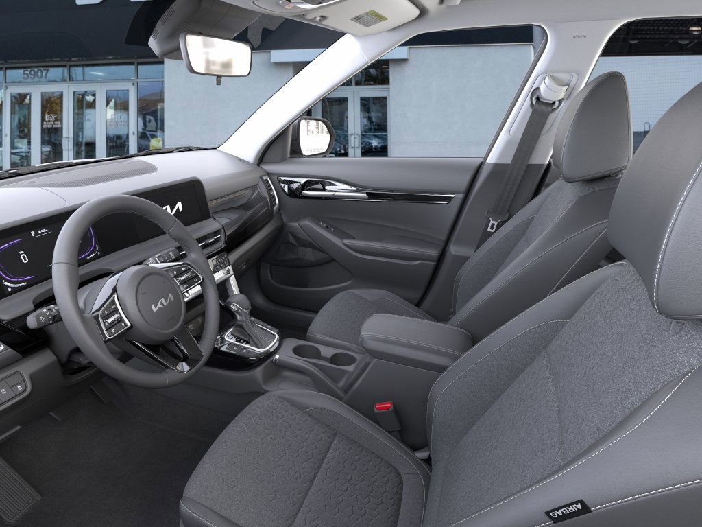 2026 Kia Seltos S photo 8