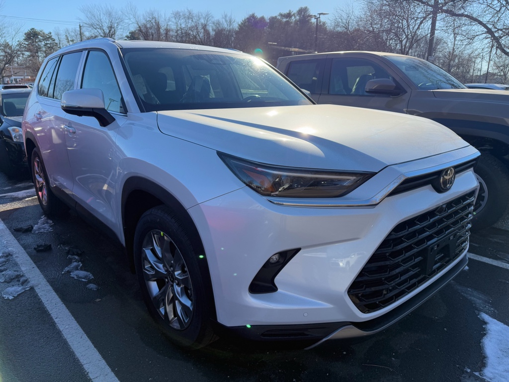 2026 Toyota Grand Highlander Limited's photo