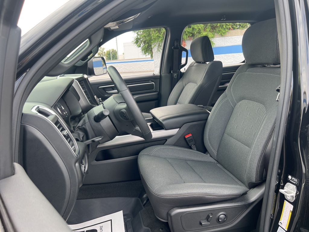 2024 Ram 1500 Big Horn Lone Star photo 14