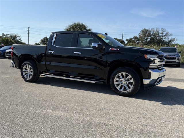 2022 Chevrolet Silverado 1500 LTZ photo 3