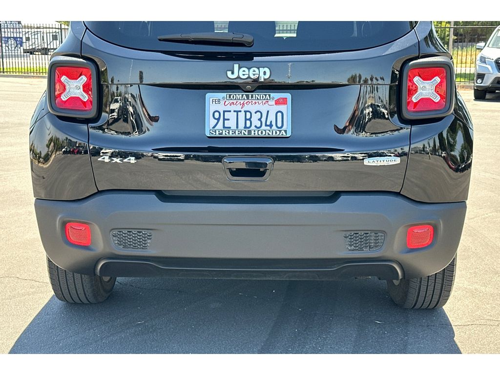 2022 Jeep Renegade Latitude photo 40