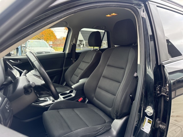 2016 Mazda CX-5 Touring photo 4